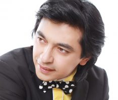 Hoji Akbar - Voy vo' 2 2022 MP3 cкачать бесплатно